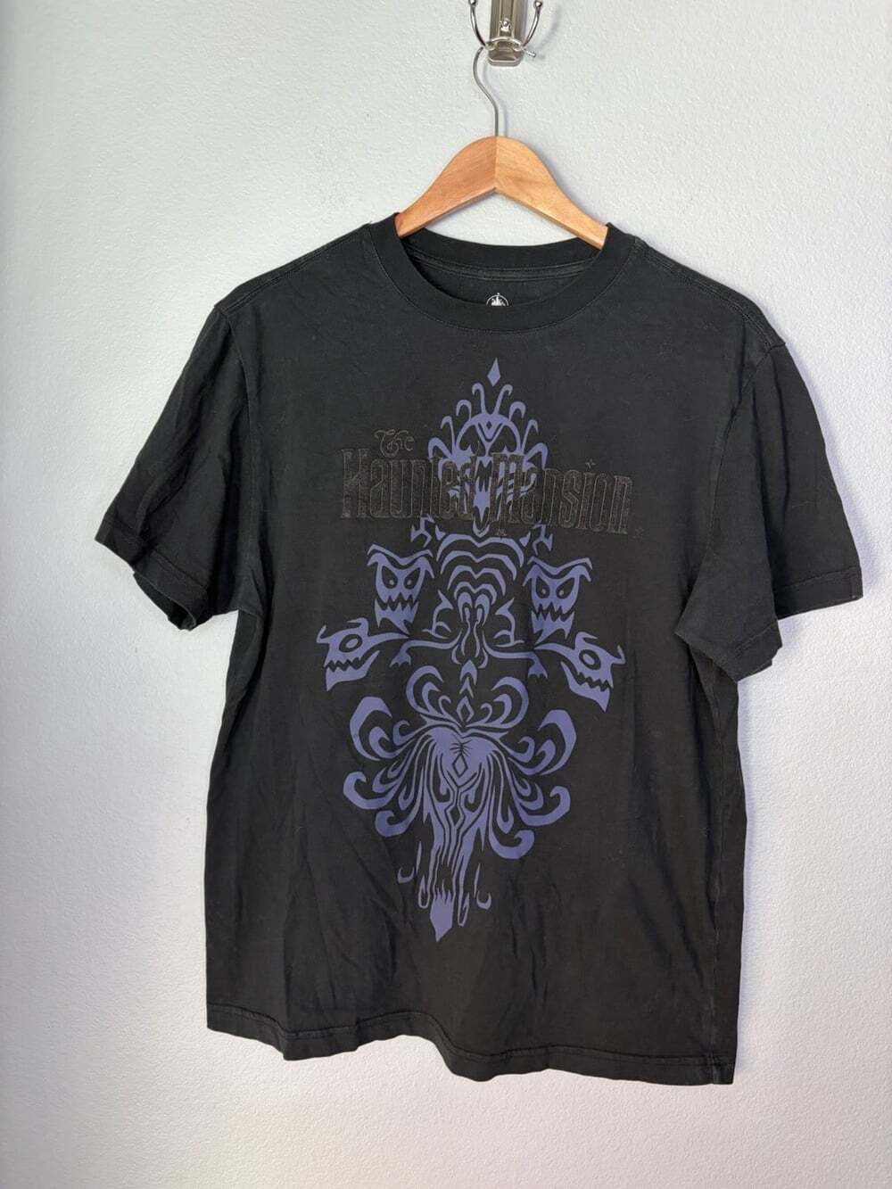 Disney Parks The Haunted Mansion Wallpaper MEDIUM T-Shirt 2024 WDW Walt Disney
